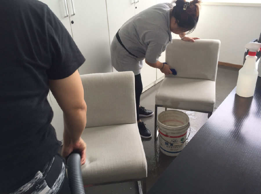 达坂城区沙发清洗案例